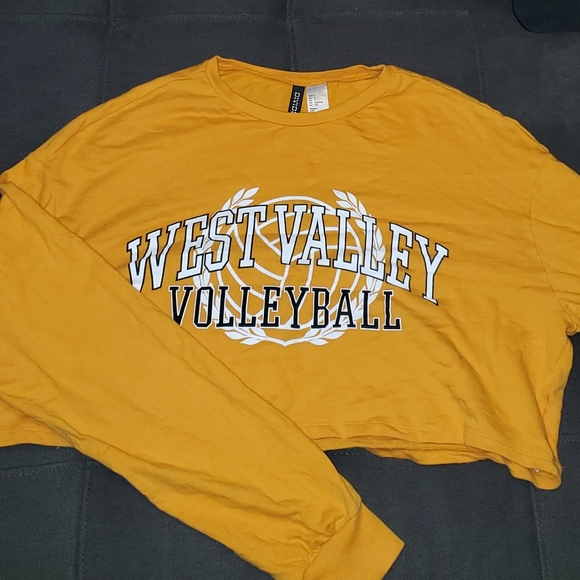 Cropped West Valley Volleyball long-sleeve - Picture 3 of 3